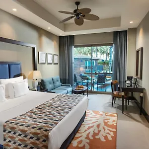 Superior Double Room Pool Access